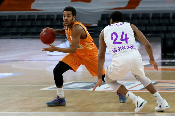 继续扩展这 继续扩展这