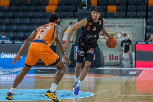 员的应变能 员的应变能